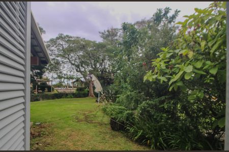 Casa de condomínio para alugar com 840m², 4 quartos e 2 vagas Casa de condomínio para alugar com 840m², 4 quartos e 2 vagasVista da suíte 2