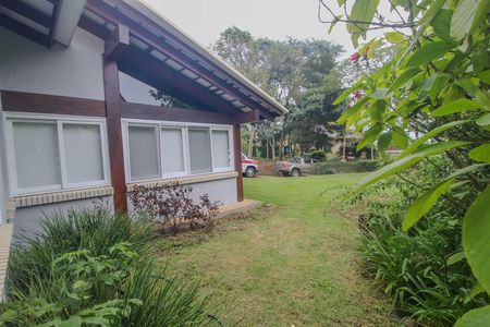 Quintal de casa de condomínio para alugar com 4 quartos, 840m² em Cavalhada, Porto Alegre