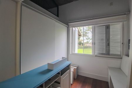 Casa de condomínio para alugar com 840m², 4 quartos e 2 vagas Casa de condomínio para alugar com 840m², 4 quartos e 2 vagasSuite 2