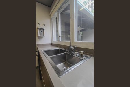 Casa de condomínio para alugar com 840m², 4 quartos e 2 vagas Casa de condomínio para alugar com 840m², 4 quartos e 2 vagasCozinha