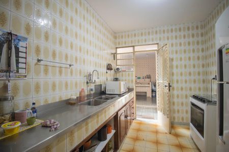 Casa para alugar com 180m², 2 quartos e 1 vaga Casa para alugar com 180m², 2 quartos e 1 vagaCozinha