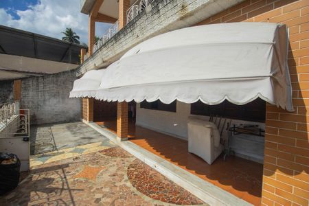 Casa para alugar com 180m², 2 quartos e 1 vaga Casa para alugar com 180m², 2 quartos e 1 vagaQuintal