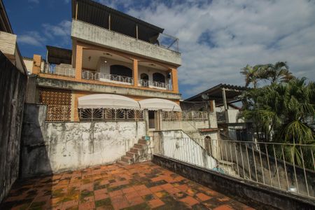 Casa para alugar com 180m², 2 quartos e 1 vaga Casa para alugar com 180m², 2 quartos e 1 vagaQuintal