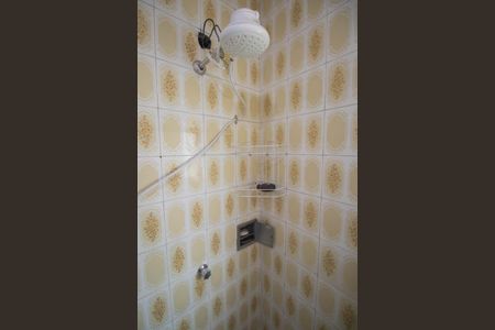 Casa para alugar com 180m², 2 quartos e 1 vaga Casa para alugar com 180m², 2 quartos e 1 vagaBanheiro 2