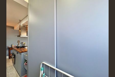 Apartamento à venda com 70m², 2 quartos e 1 vaga Apartamento à venda com 70m², 2 quartos e 1 vagaÁrea de Serviço