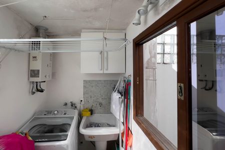 Área de serviço  de casa à venda com 3 quartos, 300m² em Vila Mariana, São Paulo