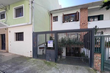 Fachada de casa à venda com 3 quartos, 300m² em Vila Mariana, São Paulo