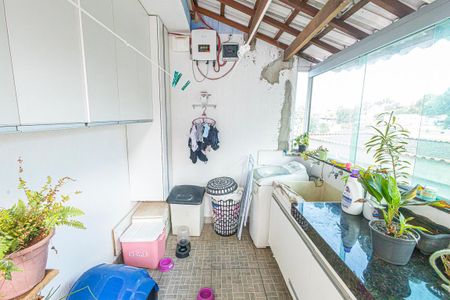 Apartamento à venda com 110m², 2 quartos e 1 vagaArea de serviço