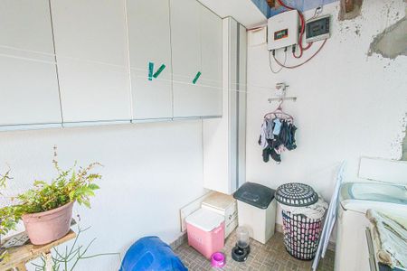 Apartamento à venda com 110m², 2 quartos e 1 vagaArea de serviço