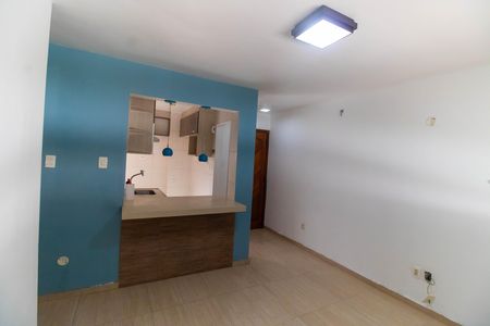 Sala de apartamento para alugar com 2 quartos, 56m² em Cubango, Niterói