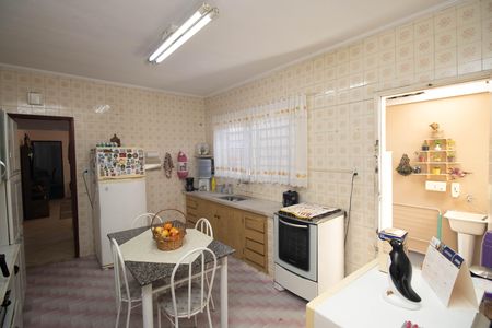 Casa à venda com 80m², 3 quartos e 1 vagaCozinha 