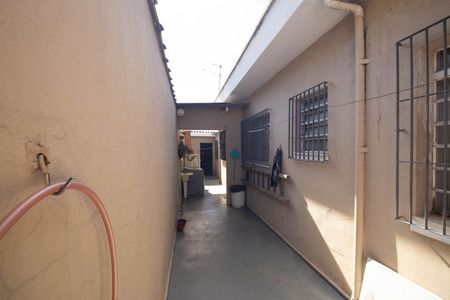Casa à venda com 80m², 3 quartos e 1 vagaQuintal