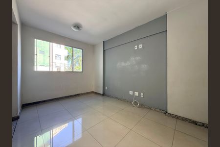 Sala de apartamento à venda com 2 quartos, 90m² em Manacás, Belo Horizonte