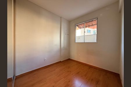 Apartamento à venda com 90m², 2 quartos e 1 vagaQuarto
