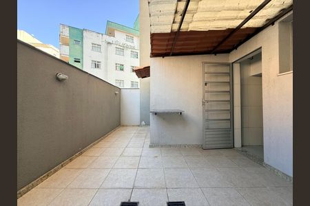 Apartamento à venda com 90m², 2 quartos e 1 vagaVaranda