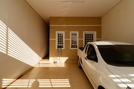 Casa para alugar com 375m², 5 quartos e 2 vagas