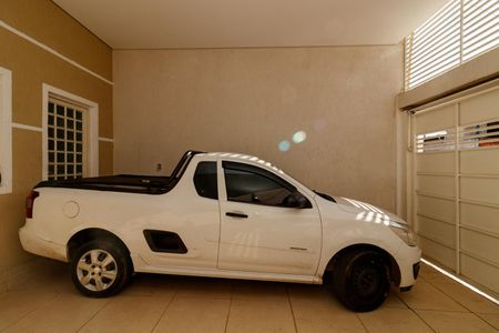Casa para alugar com 375m², 5 quartos e 2 vagas