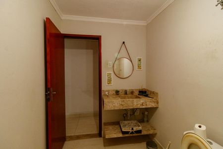 Casa para alugar com 375m², 5 quartos e 2 vagas