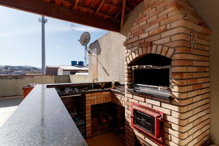 Casa para alugar com 375m², 5 quartos e 2 vagas Casa para alugar com 375m², 5 quartos e 2 vagasÁrea de lazer