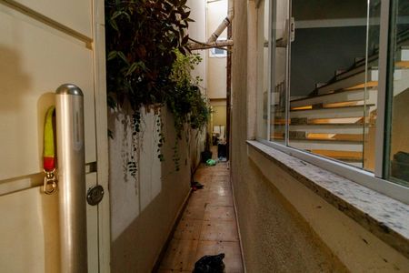 Casa para alugar com 375m², 5 quartos e 2 vagas