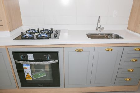 Apartamento para alugar com 38m², 2 quartos e sem vaga Apartamento para alugar com 38m², 2 quartos e sem vagaCozinha e Área de Serviço