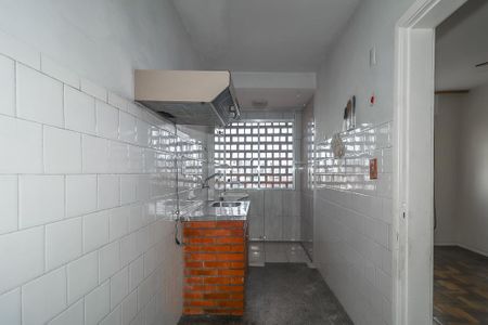 Cozinha de apartamento à venda com 2 quartos, 55m² em Petrópolis, Porto Alegre