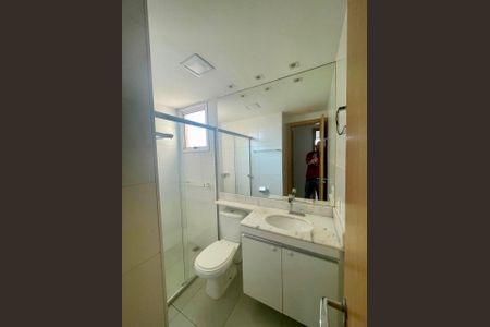 banheiro 1 de apartamento à venda com 3 quartos, 107m² em Estoril, Belo Horizonte