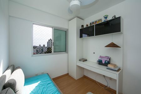 Apartamento à venda com 85m², 3 quartos e 2 vagas Apartamento à venda com 85m², 3 quartos e 2 vagasQuarto