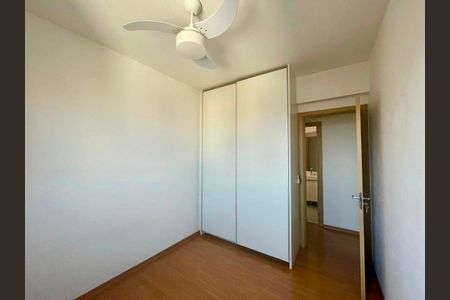 quarto 2 de apartamento à venda com 3 quartos, 107m² em Estoril, Belo Horizonte