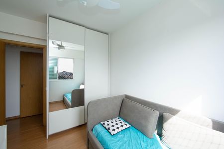 Apartamento à venda com 85m², 3 quartos e 2 vagas Apartamento à venda com 85m², 3 quartos e 2 vagasQuarto