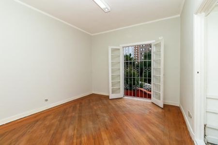 Casa para alugar com 300m², 4 quartos e 1 vagaSuíte