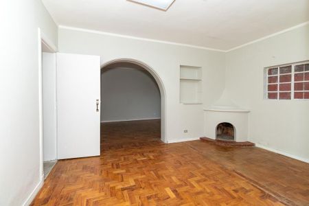 Sala 2 ambientes de casa para alugar com 3 quartos, 300m² em Pacaembu, São Paulo