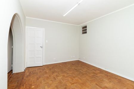 Casa para alugar com 300m², 4 quartos e 1 vagaSala 2 ambientes