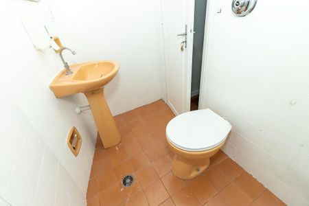 Casa para alugar com 300m², 4 quartos e 1 vagaBanheiro de Serviço