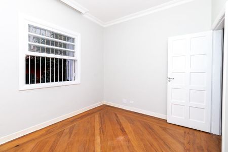 Casa para alugar com 300m², 4 quartos e 1 vagaQuarto 1