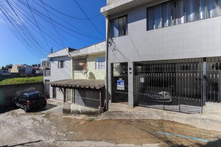 Casa para alugar com 126m², 2 quartos e sem vaga Casa para alugar com 126m², 2 quartos e sem vagaFachada
