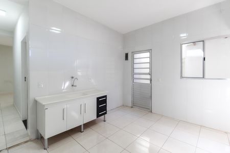 Casa para alugar com 126m², 2 quartos e sem vaga Casa para alugar com 126m², 2 quartos e sem vagaCozinha