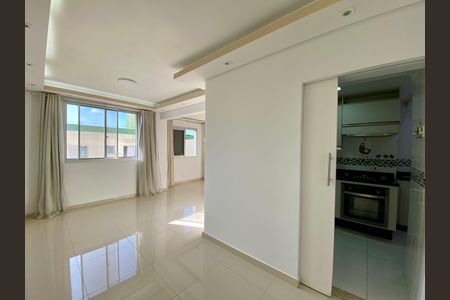 Apartamento para alugar com 60m², 2 quartos e 1 vaga Apartamento para alugar com 60m², 2 quartos e 1 vagaSala