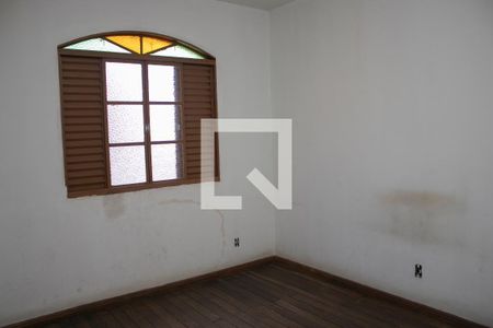 Casa para alugar com 400m², 4 quartos e 10 vagas