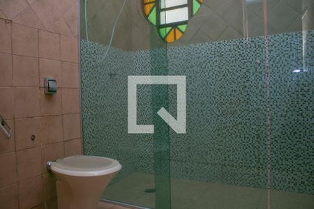 Casa para alugar com 4 quartos, 400m² em Cachoeirinha, Belo Horizonte