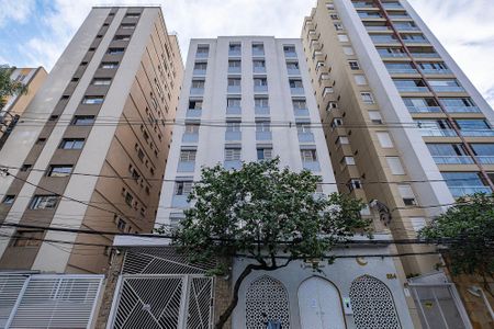 Apartamento à venda com 69m², 2 quartos e sem vaga Apartamento à venda com 69m², 2 quartos e sem vagaFachada