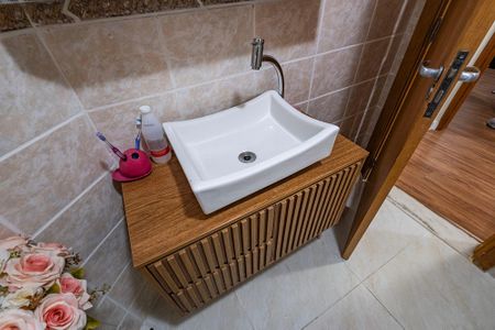 Apartamento à venda com 69m², 2 quartos e sem vaga Apartamento à venda com 69m², 2 quartos e sem vagaBanheiro