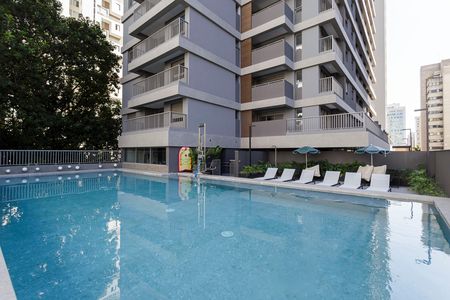 Studio à venda com 27m², 1 quarto e sem vagaÁrea comum - Piscina