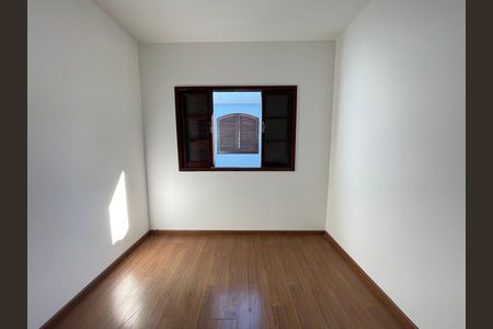 Casa para alugar com 120m², 5 quartos e 2 vagasQuarto 3