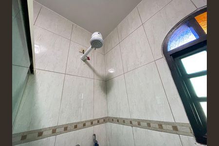Casa para alugar com 120m², 5 quartos e 2 vagasBanheiro 1
