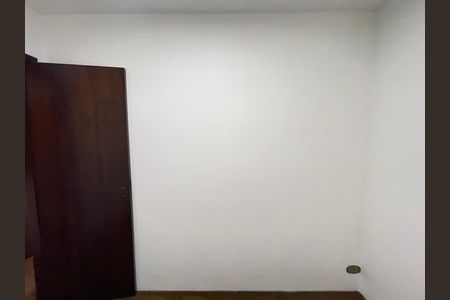 Casa para alugar com 120m², 5 quartos e 2 vagasEdícula - Quarto 2