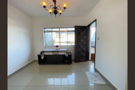 Casa para alugar com 120m², 5 quartos e 2 vagasSala
