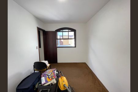 Casa para alugar com 120m², 5 quartos e 2 vagasEdícula - Quarto