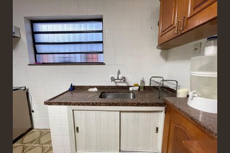 Casa para alugar com 120m², 5 quartos e 2 vagasCozinha