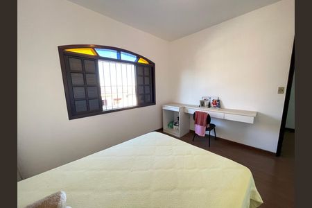 Casa para alugar com 120m², 5 quartos e 2 vagasQuarto 1